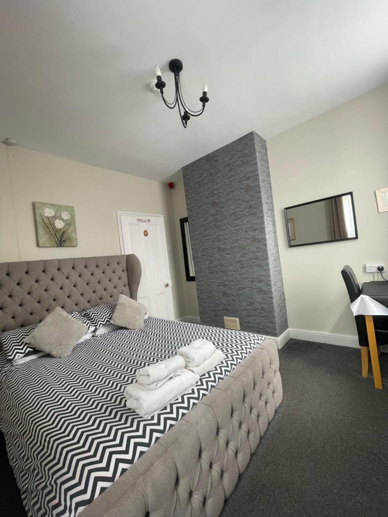 Burton Villa Guest House York Extérieur photo